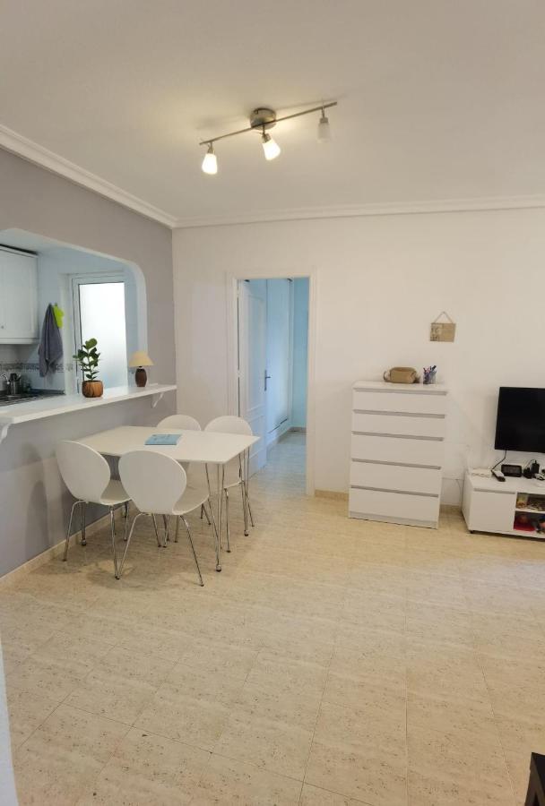 Apartament Z Duzym Tarasem Na Pieknym Osiedlu Orihuela Luaran gambar